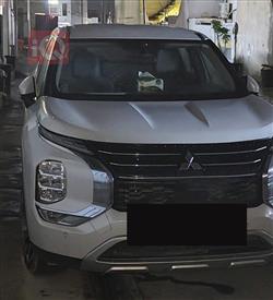 ميتسوبيشي اوتلاندر